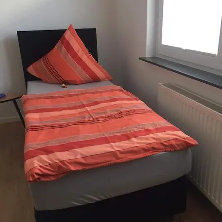 Fräulein Frenz Bollendorf