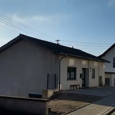 Fräulein Frenz Ferienhaus Bollendorf