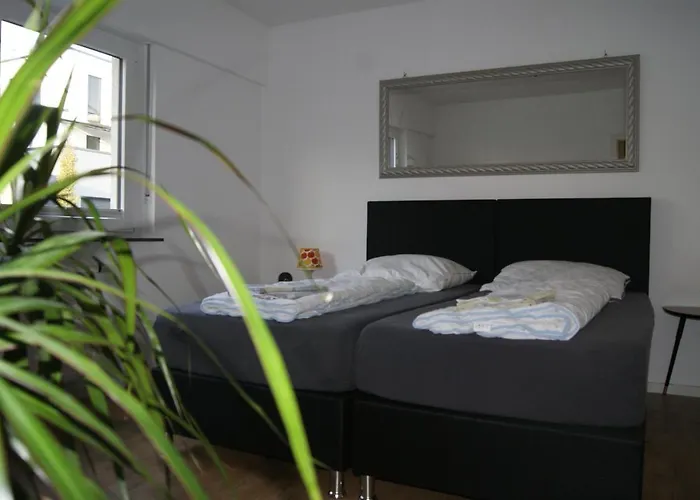 Fraeulein Frenz * Bollendorf